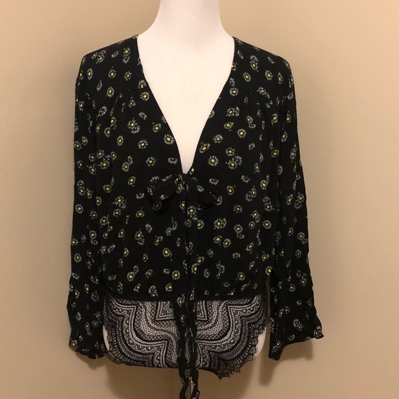 Free People Daisy Floral Bell Sleeve Bodysuit,Size-Small - Picture 3 of 10